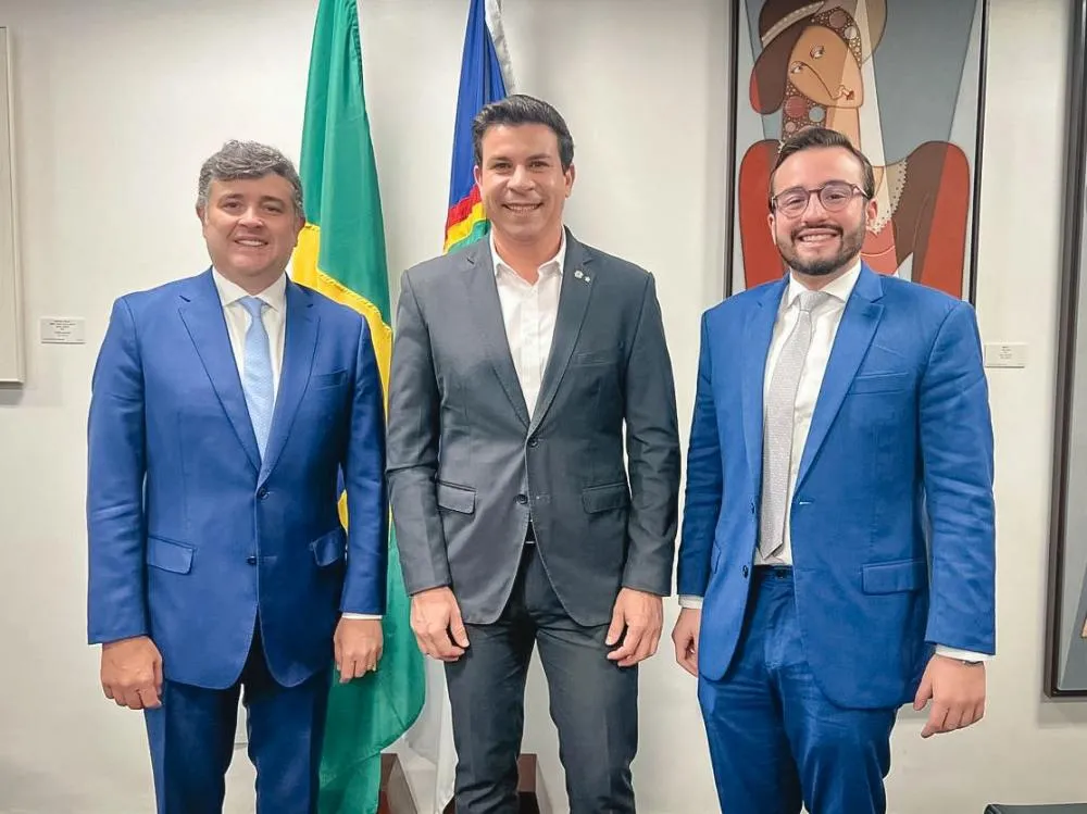 Deputado Eduardo da Fonte, Deputado Carlos Veras e Deputado Lula da Fonte - Foto: Divulgação 