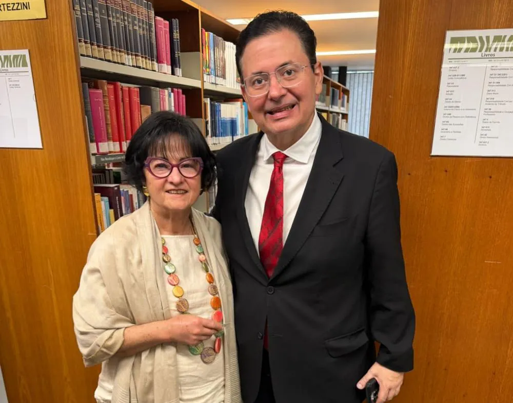 Foto: Antônio Campos com a sobrinha do Ministro Célio Borja - Divulgação 