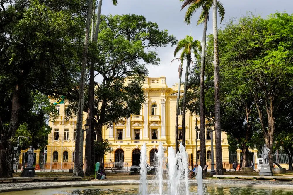PERNAMBUCO TERÁ NOVO CONCURSO PÚBLICO NAS ÁREAS DE SEGURANÇA, SAÚDE E NA UPE