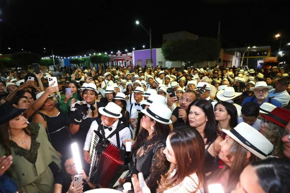 SANTA MARIA DA BOA VISTA CELEBRA A 27ª SERENATA DA RECORDAÇÃO COM APOIO DO GOVERNO DE PERNAMBUCO