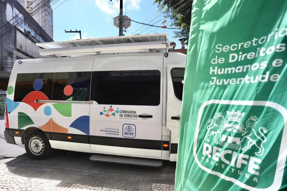 PREFEITURA DO RECIFE E TRE GARANTEM NOVAMENTE VANS ACESSÍVEIS PARA PESSOAS COM DEFICIÊNCIA NO DIA DO 2º TURNO ELEITORAL.